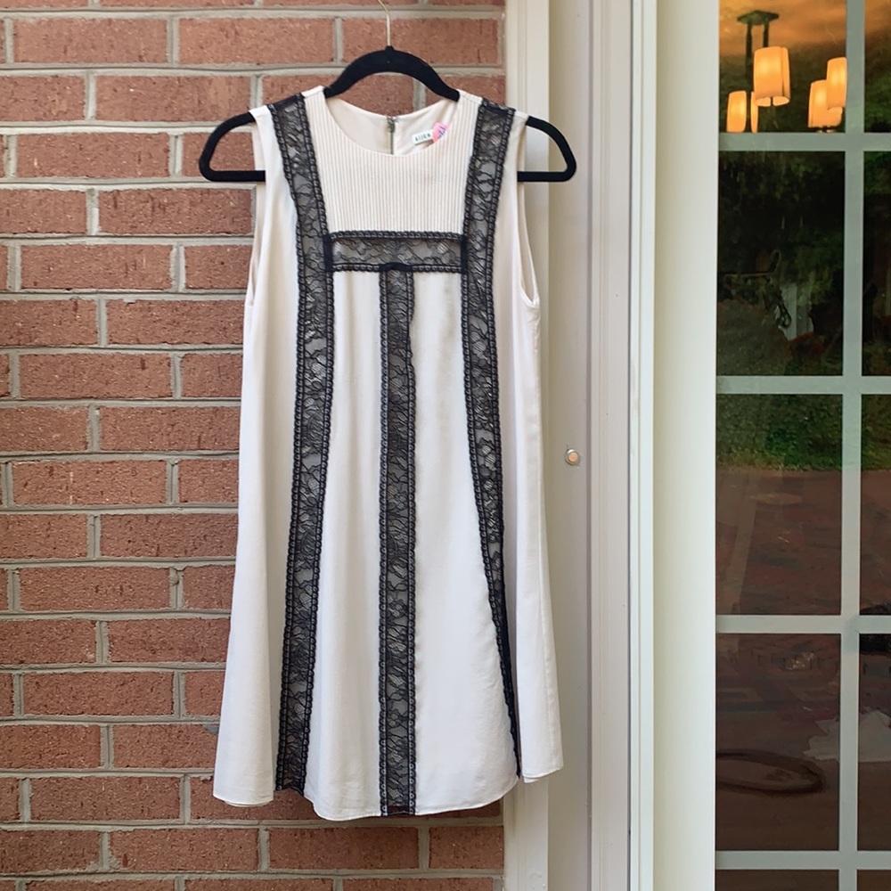 Alice + Olivia cream and black silk and lace dress